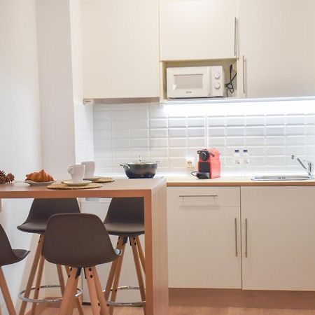 פאס דה לה קאסה La Neu Studio Neuf Pour 4 Pax En Centre Ville מראה חיצוני תמונה