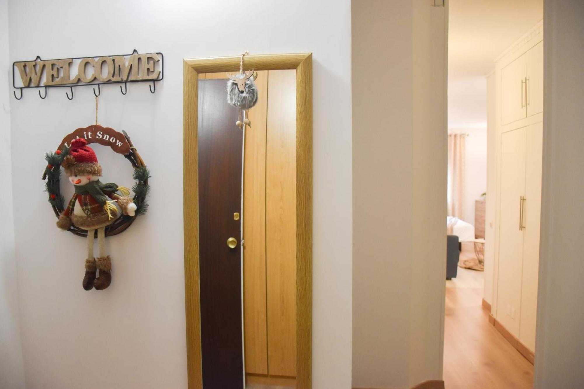 פאס דה לה קאסה La Neu Studio Neuf Pour 4 Pax En Centre Ville מראה חיצוני תמונה
