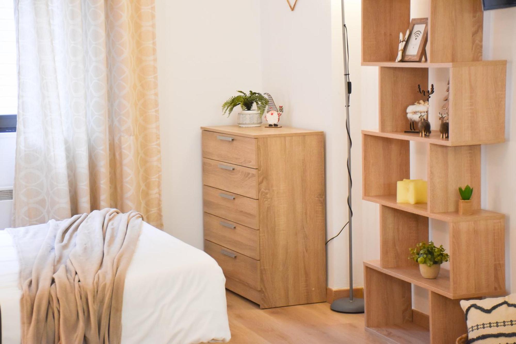 פאס דה לה קאסה La Neu Studio Neuf Pour 4 Pax En Centre Ville מראה חיצוני תמונה